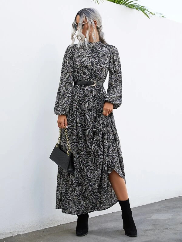 Robe longue noir à fleur avec ceinture