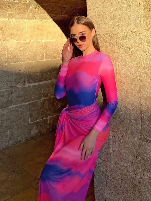 Burkini Maillot de bain une pièce tie dye avec jupe de plage – Image 5